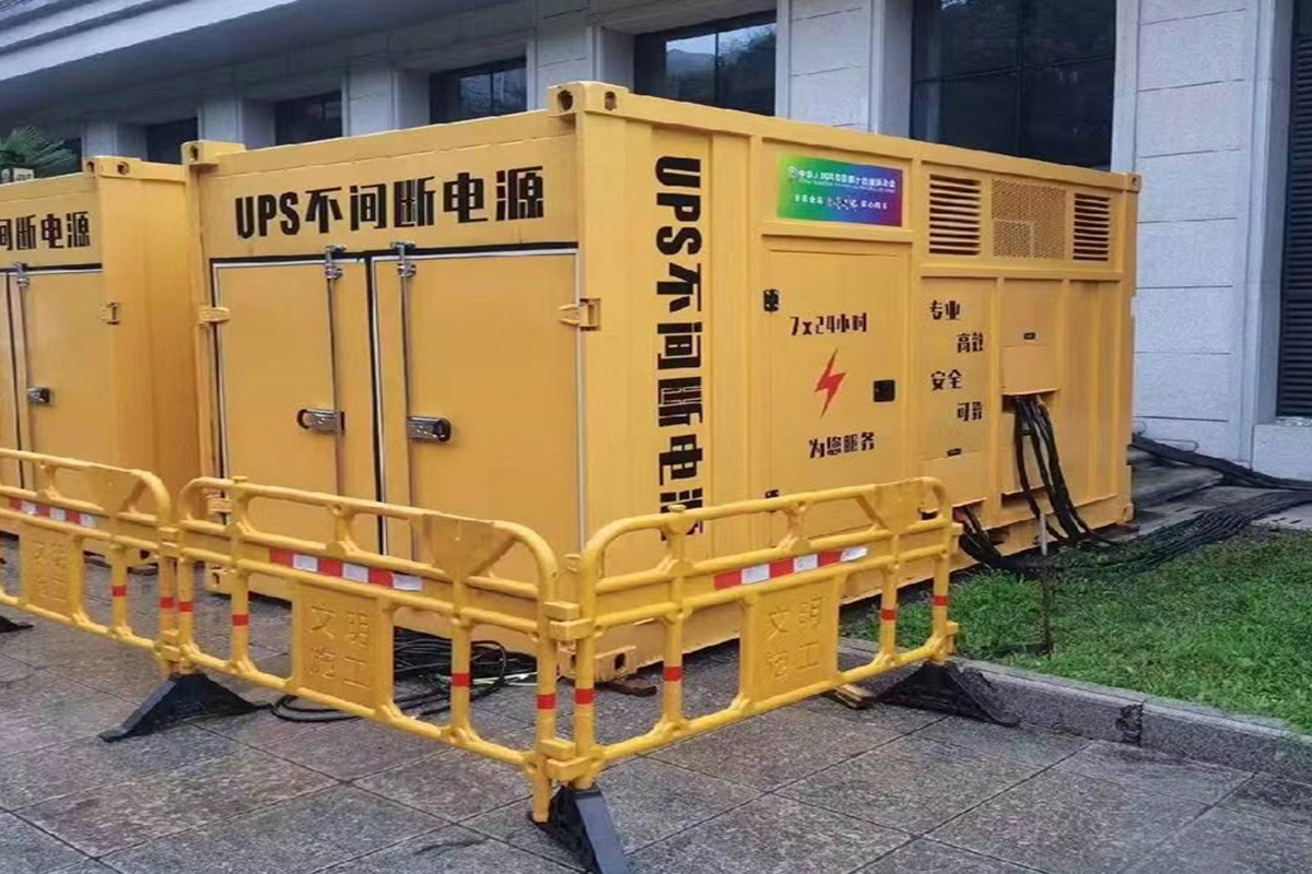 谢通门发电机租赁施工现场